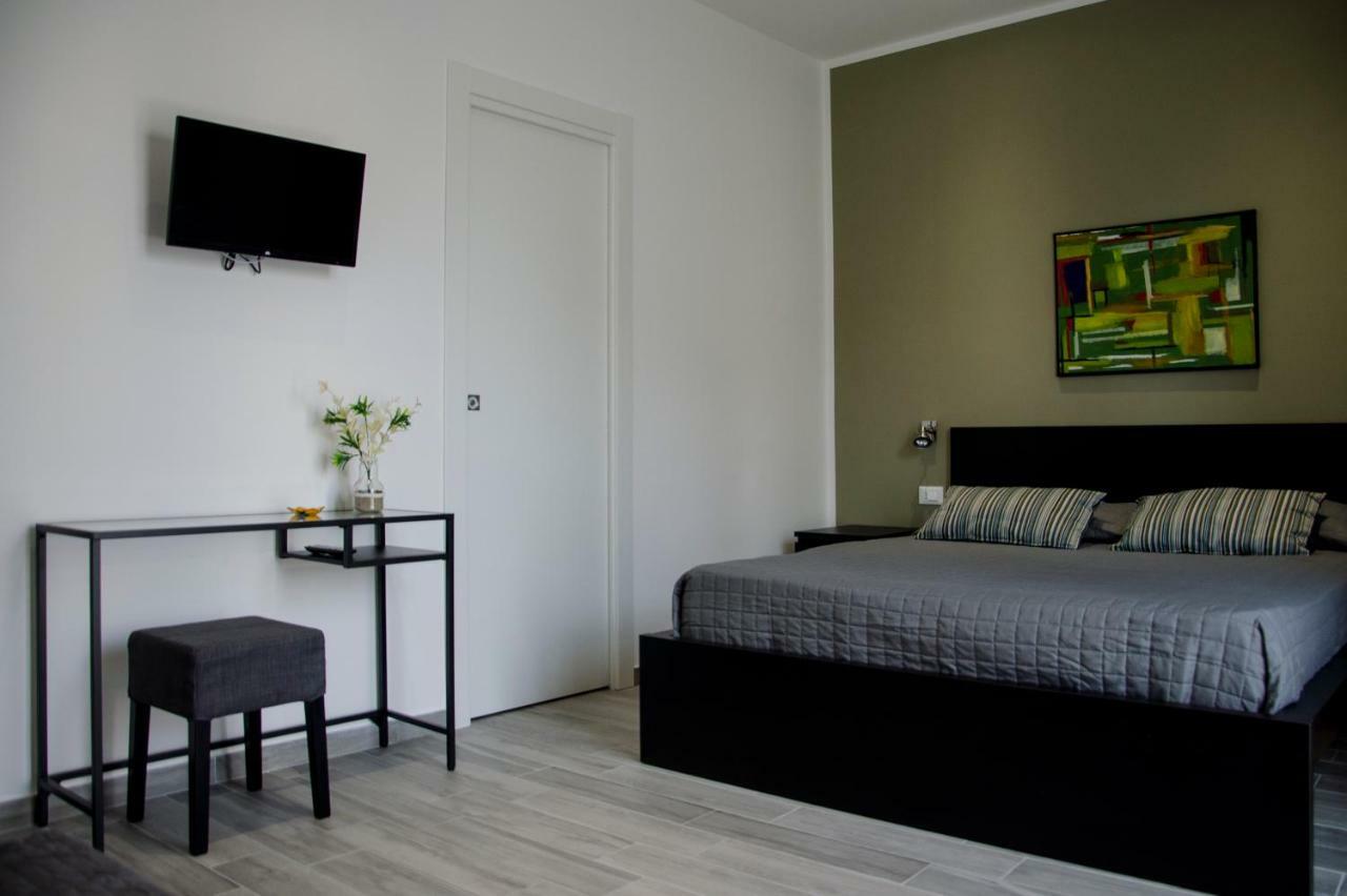 Cavour37 Rooms Палермо Екстериор снимка