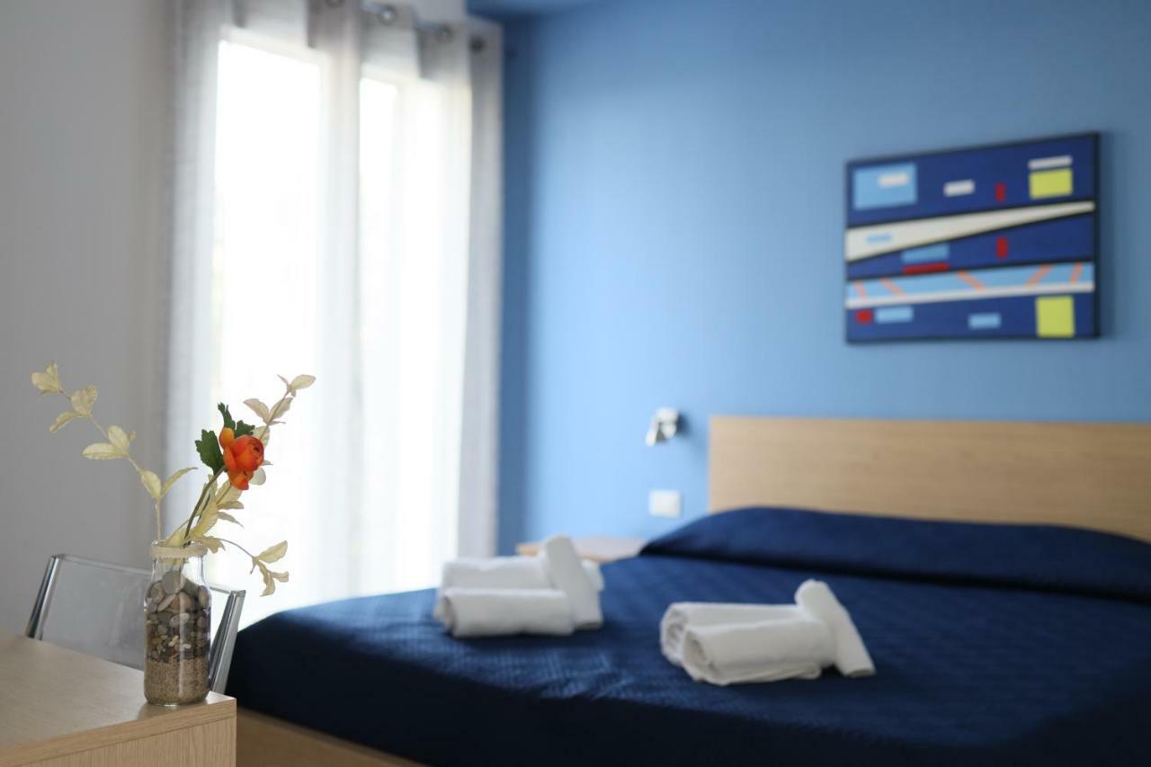 Cavour37 Rooms Палермо Екстериор снимка