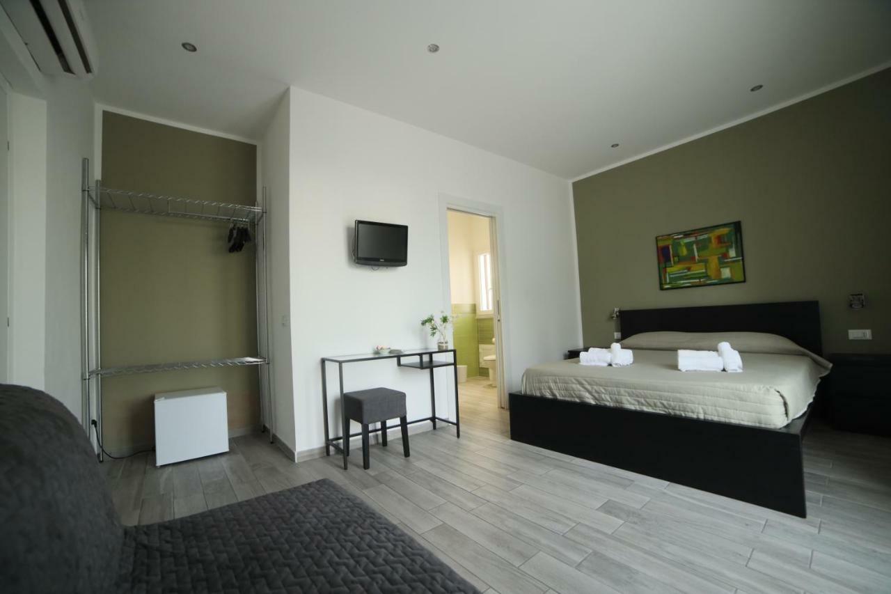 Cavour37 Rooms Палермо Екстериор снимка