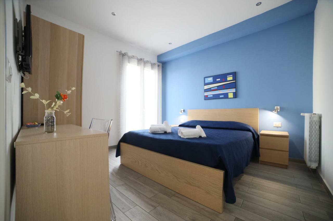 Cavour37 Rooms Палермо Екстериор снимка