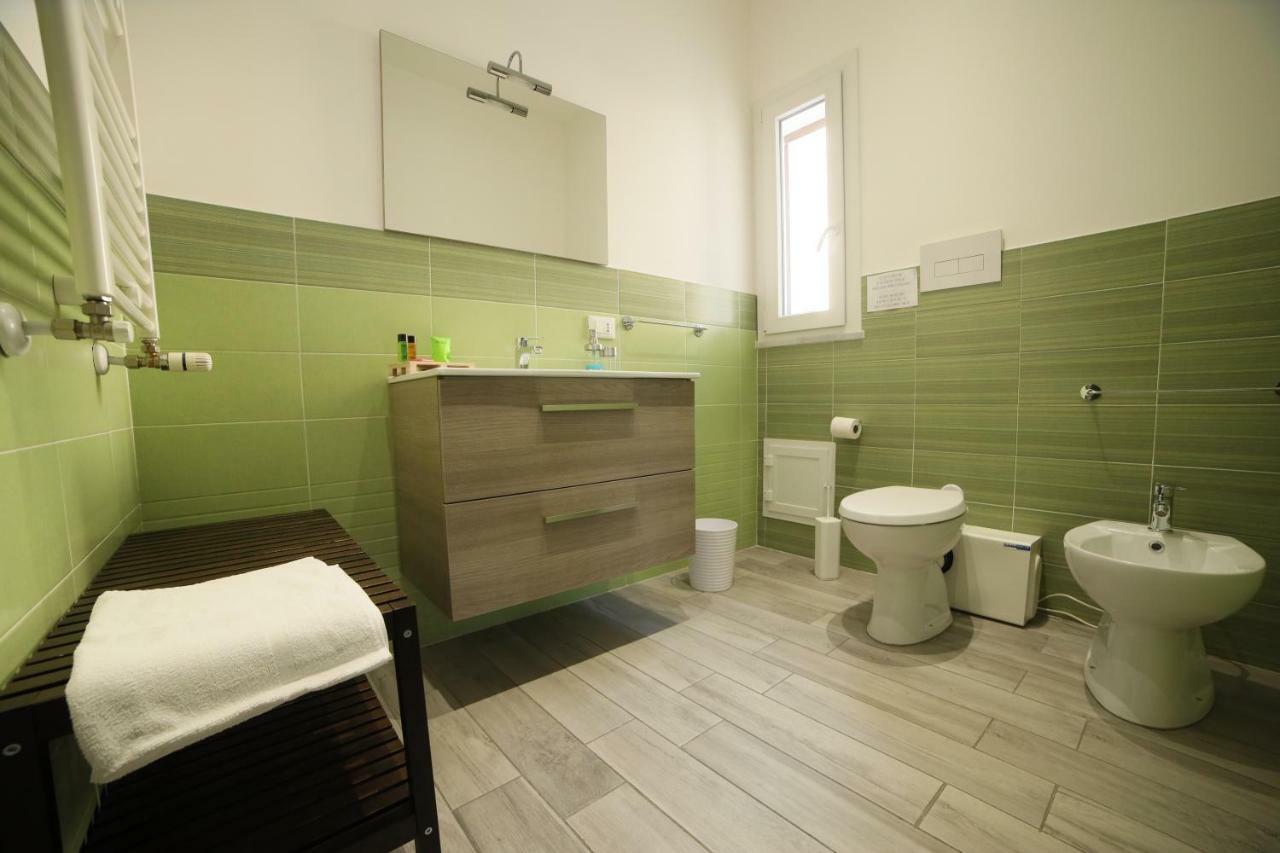 Cavour37 Rooms Палермо Екстериор снимка